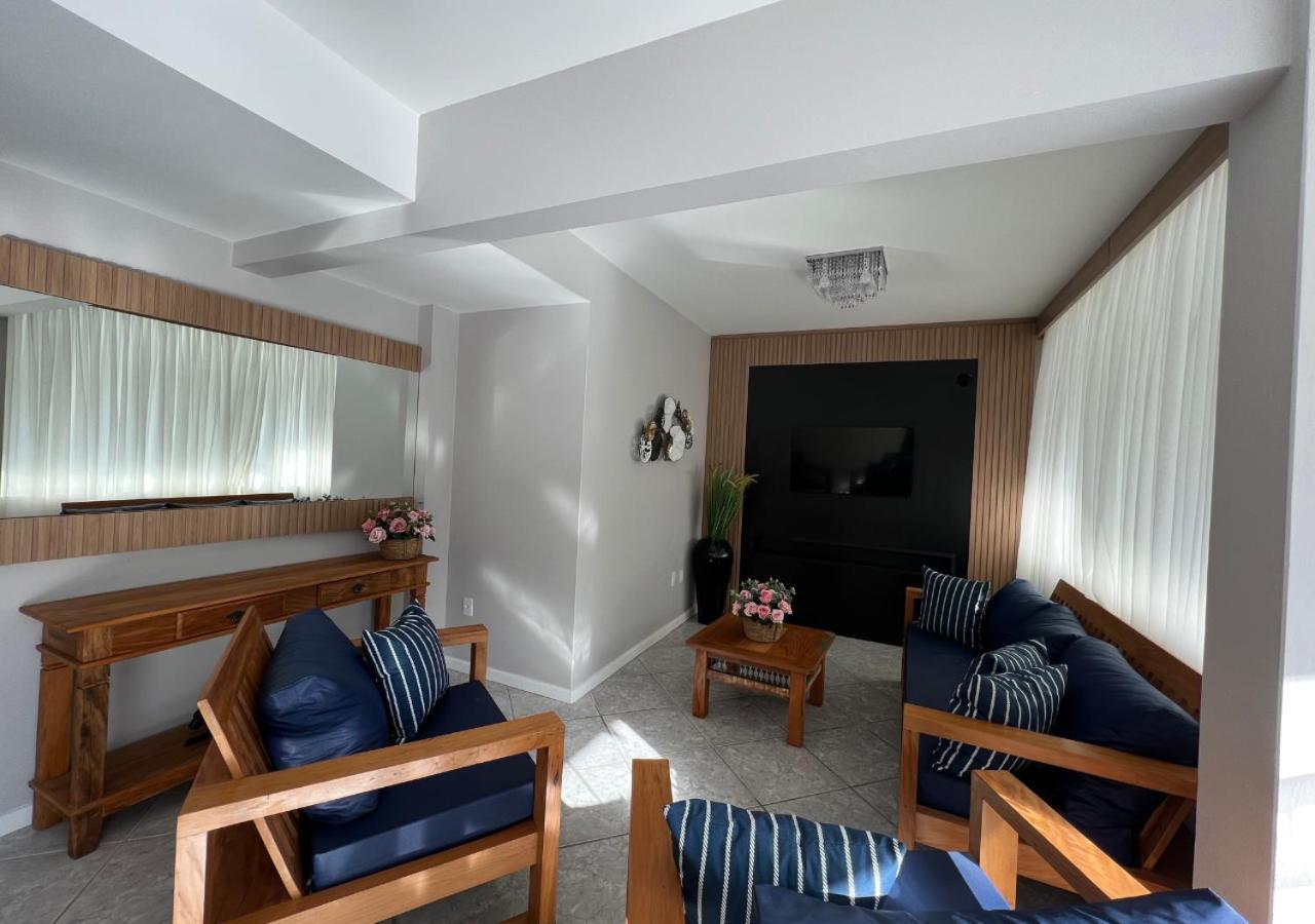 Superior Family Room